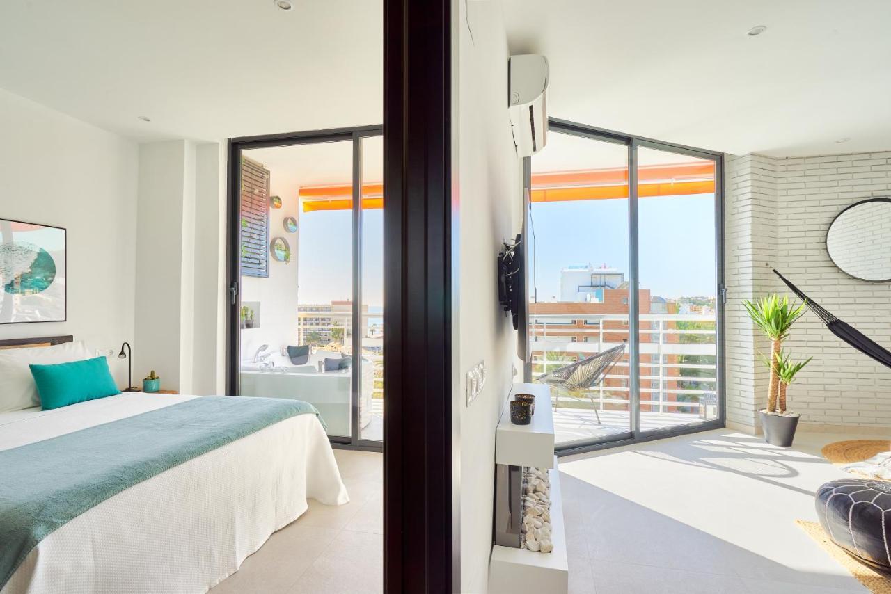 Suite Del Mar Luxury Apartment With Jacuzzi Torremolinos Exteriör bild