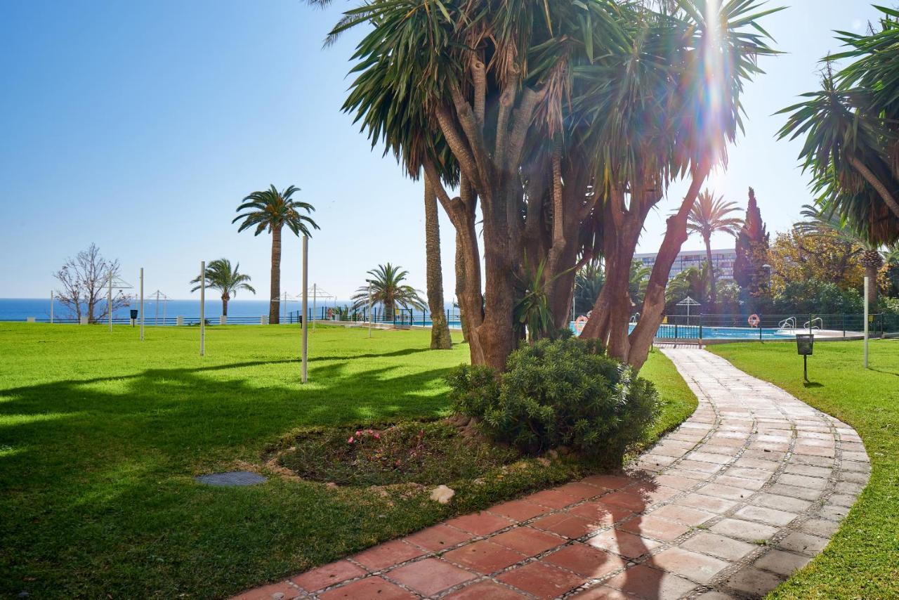 Suite Del Mar Luxury Apartment With Jacuzzi Torremolinos Exteriör bild