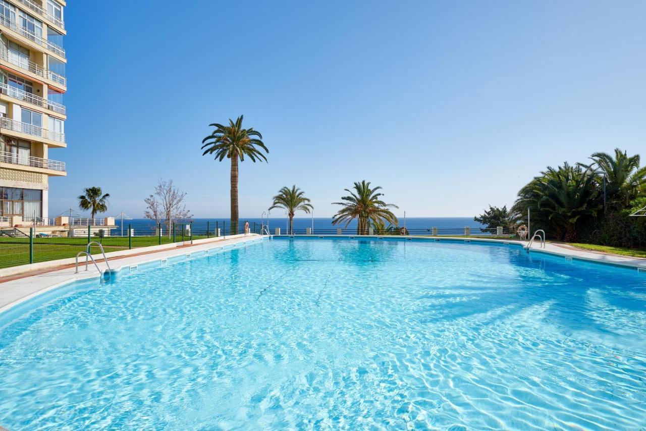 Suite Del Mar Luxury Apartment With Jacuzzi Torremolinos Exteriör bild