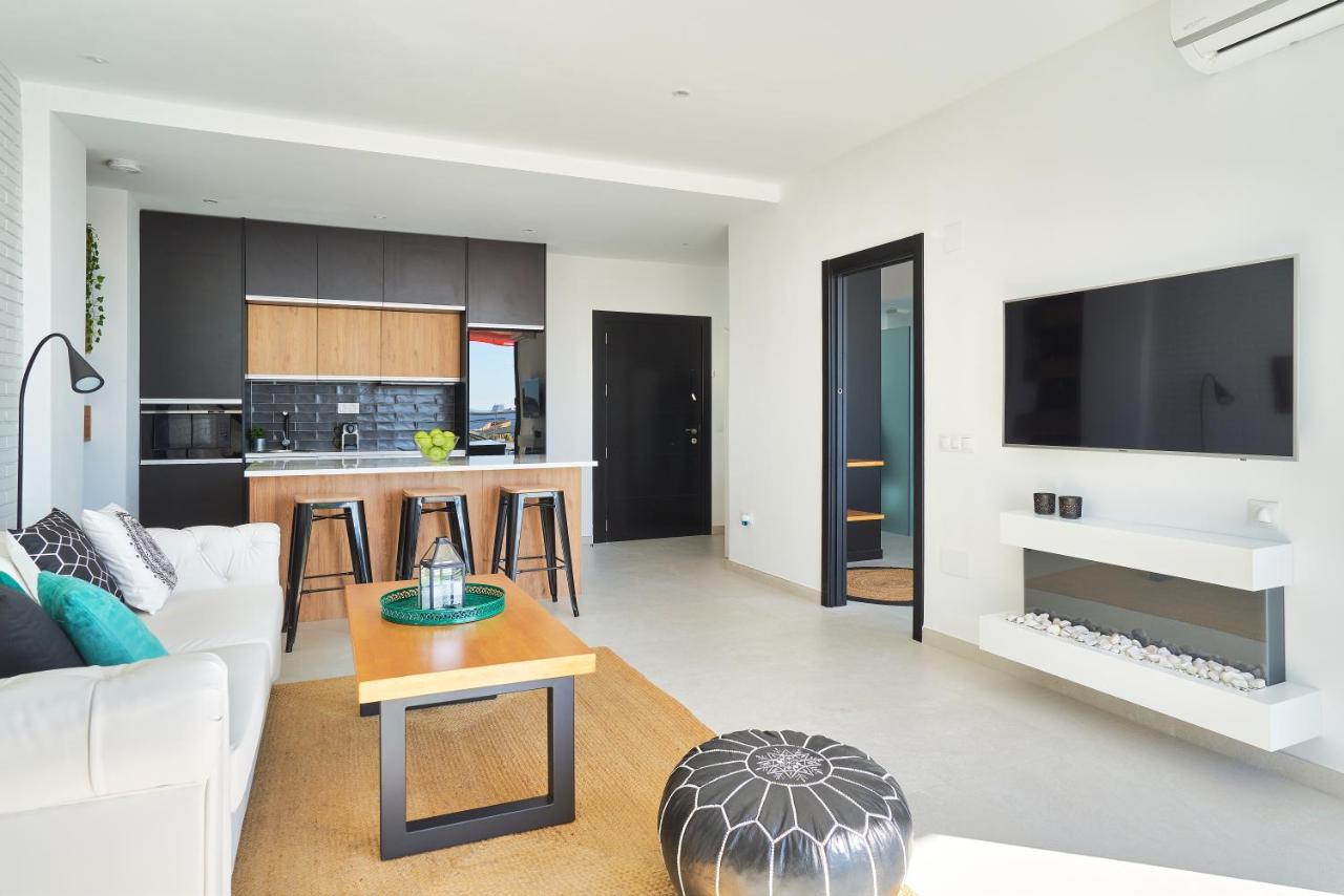 Suite Del Mar Luxury Apartment With Jacuzzi Torremolinos Exteriör bild