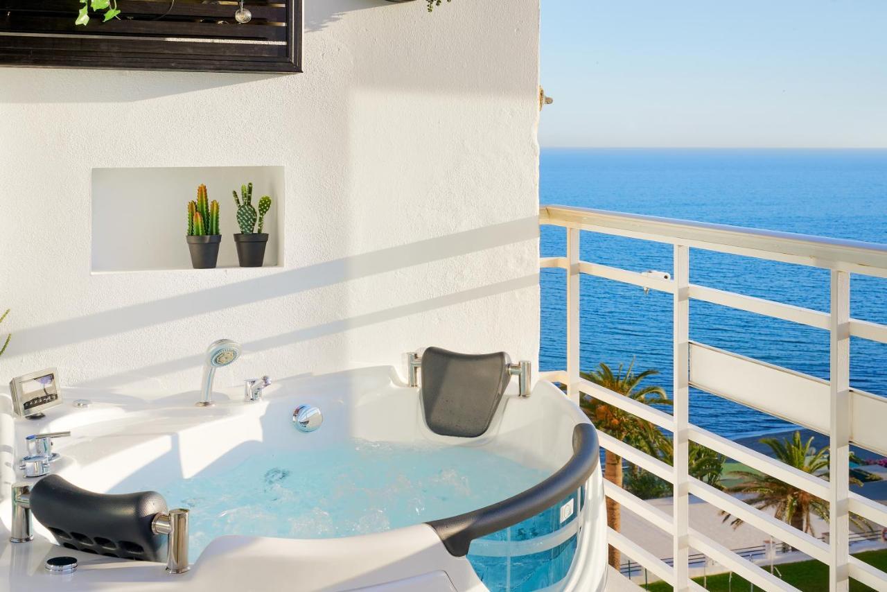 Suite Del Mar Luxury Apartment With Jacuzzi Torremolinos Exteriör bild