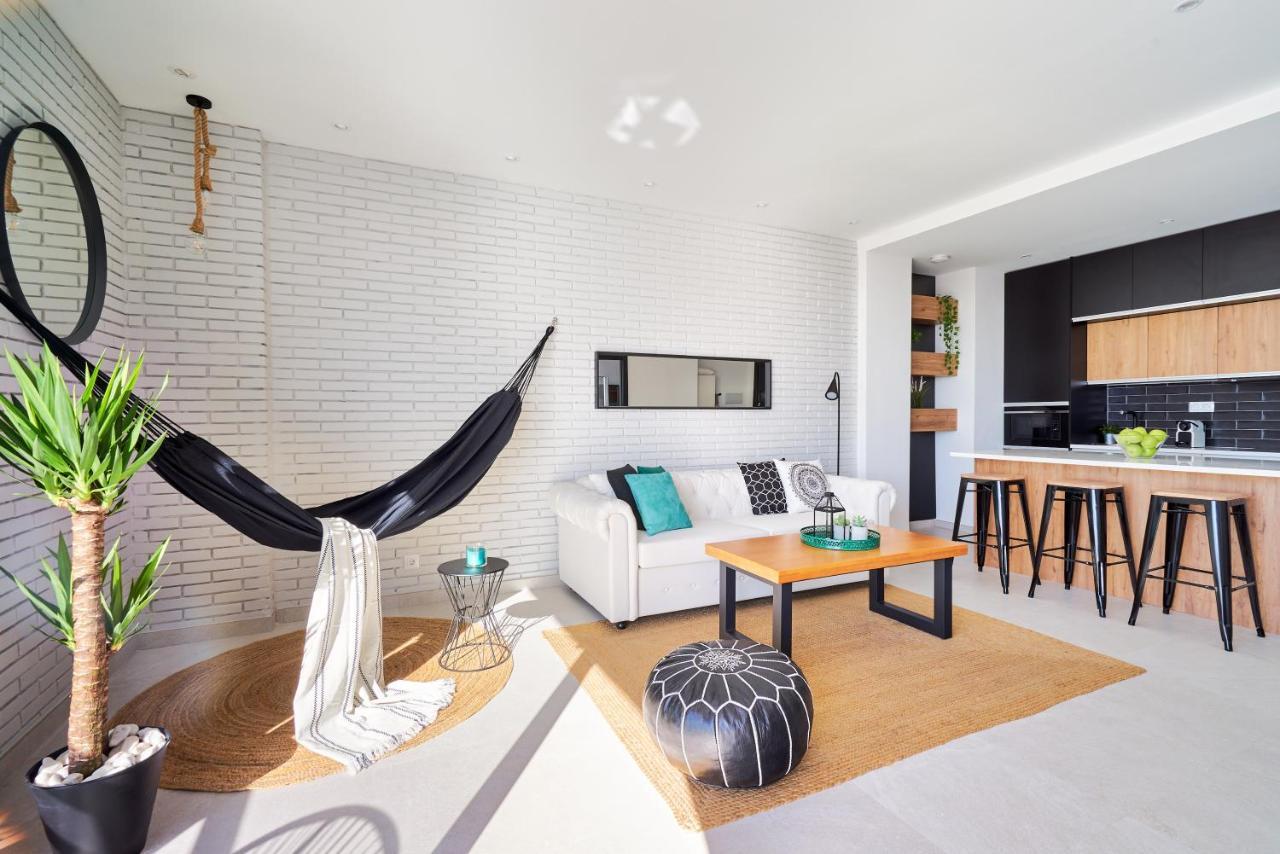 Suite Del Mar Luxury Apartment With Jacuzzi Torremolinos Exteriör bild