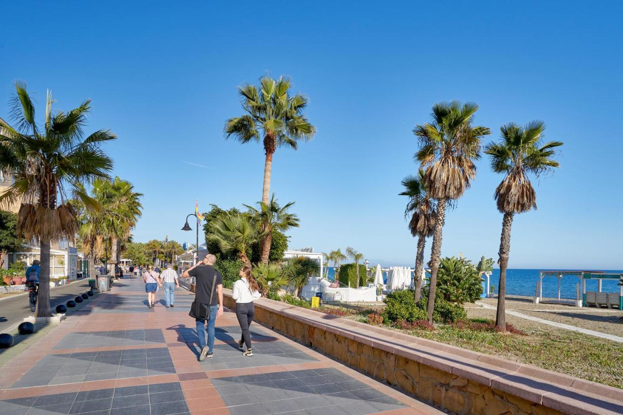 Suite Del Mar Luxury Apartment With Jacuzzi Torremolinos Exteriör bild