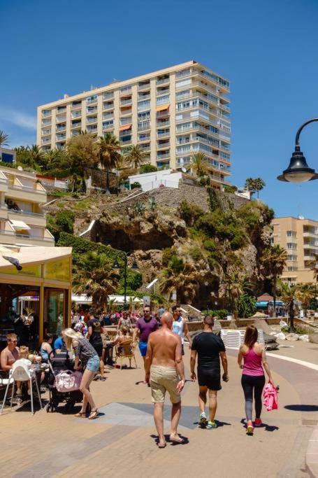 Suite Del Mar Luxury Apartment With Jacuzzi Torremolinos Exteriör bild